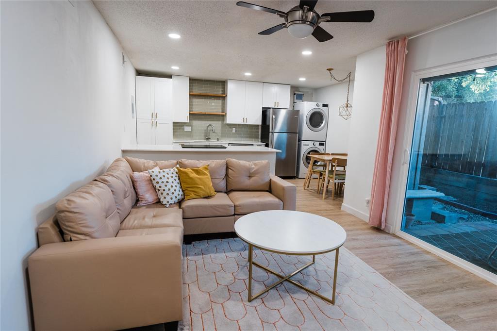 Foto principal - 2600 Penny Ln