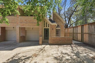 Building Photo - 5515 Strack Rd