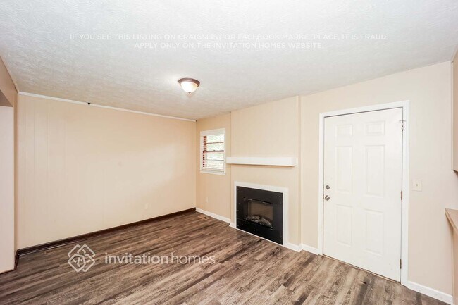 Building Photo - 7290 Hollyhock Dr