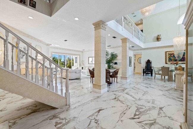 Foto del edificio - Luxury Golf Course Rental with private movie theater and ideal for entertaining large groups