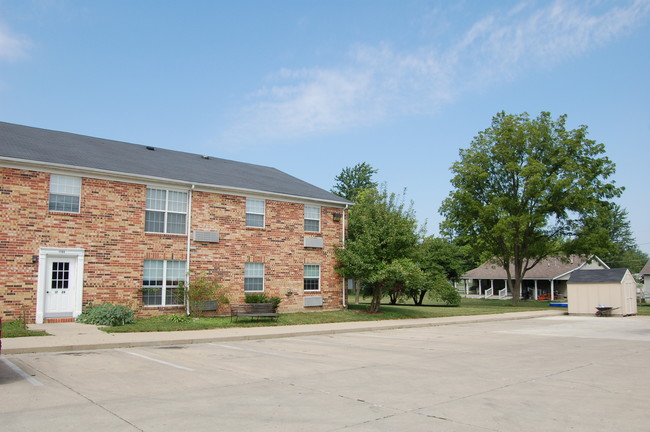 Foto del edificio - Village Apartments of Summitville