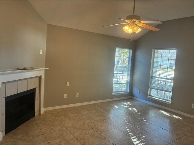 Building Photo - 611 Westchase Ct S