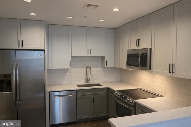 Foto del edificio - 111 S 15th St