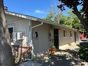 Building Photo - 772 Gardella Ave