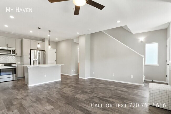 Foto del edificio - 1677 W 66th Ave