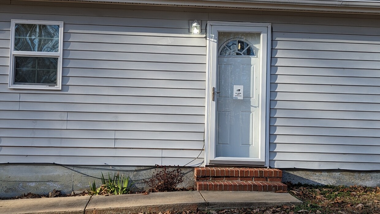 Foto principal - 602 2nd St SW