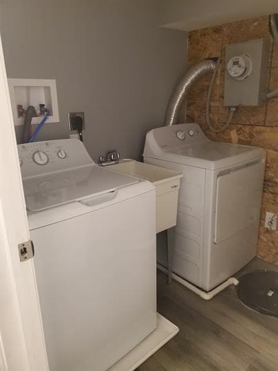 Foto del edificio - 1500 Olmstead St