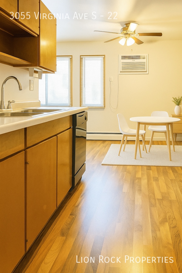 Building Photo - 3055 Virginia Ave S