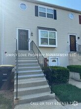 Building Photo - 11246 Hannah Way
