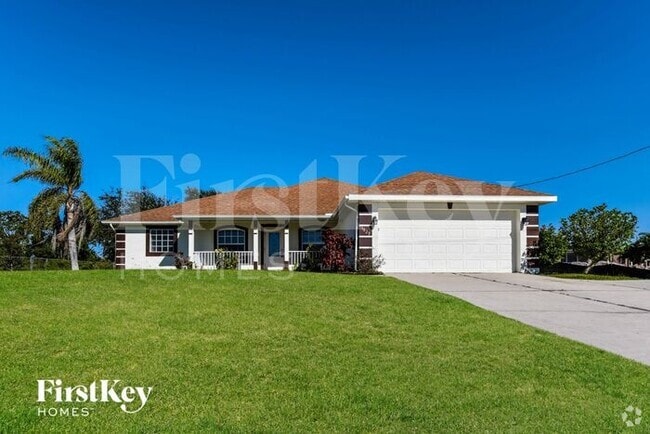 Building Photo - 1629 N Gator Cir