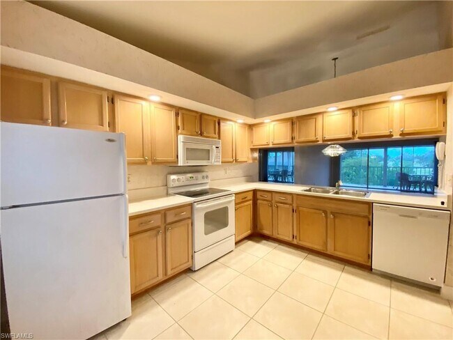 Building Photo - 1427 SW 47th Terrace
