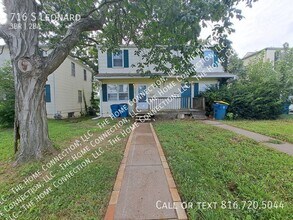 Building Photo - 716 S Leonard St