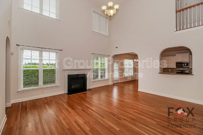 Foto del edificio - 117 Byers Commons Dr