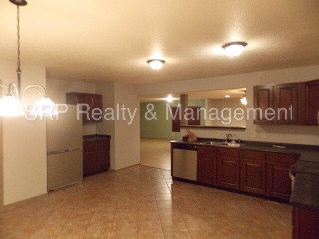Primary Photo - 3354 Table Rock Dr