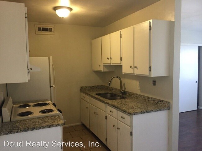 Building Photo - 3607 Gum Dr