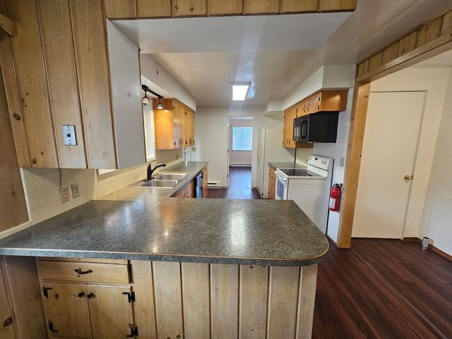 Foto del edificio - 1404 S Cherry St