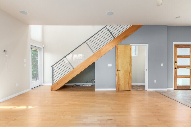 Foto del edificio - The best two bed unit in Fire Clay Lofts /...