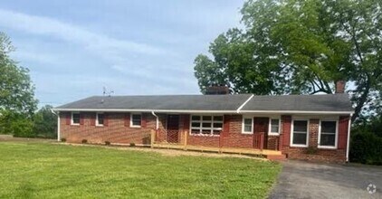 Building Photo - 886 Gough Rd