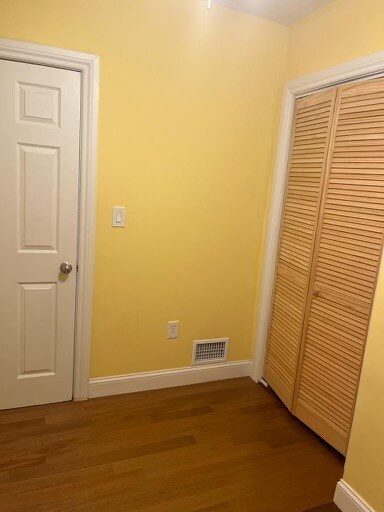 Primary Photo - 270 Garden Ave
