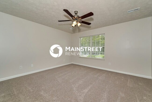Foto del edificio - 3 Bedroom Pet-Friendly Home in POWELL, TN with Main Street Renewal