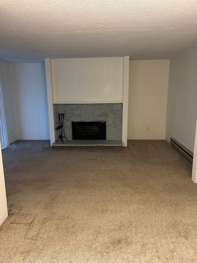 Foto del edificio - 1bd/1ba Issaquah Condo