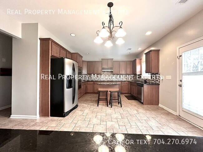 Foto del edificio - 1514 Napa St NW
