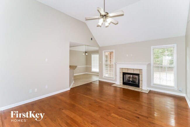 Foto del edificio - 5155 ZACHARY RUN Cove