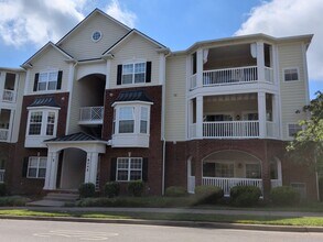 Building Photo - 8045 Bienville Dr