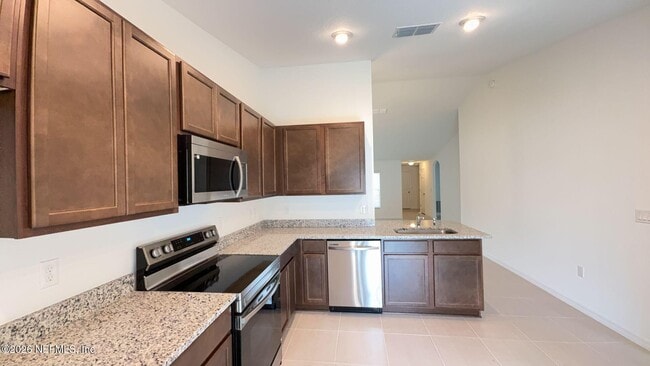 Building Photo - 4 Llobell Pl