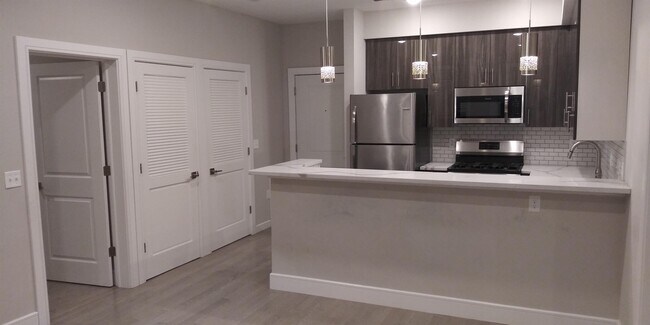 Foto del edificio - 801 Summit Ave