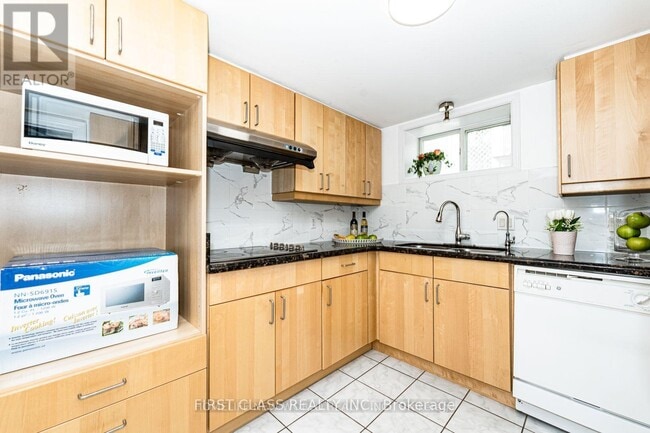 Photo du bâtiment - 81 Hillcrest Ave