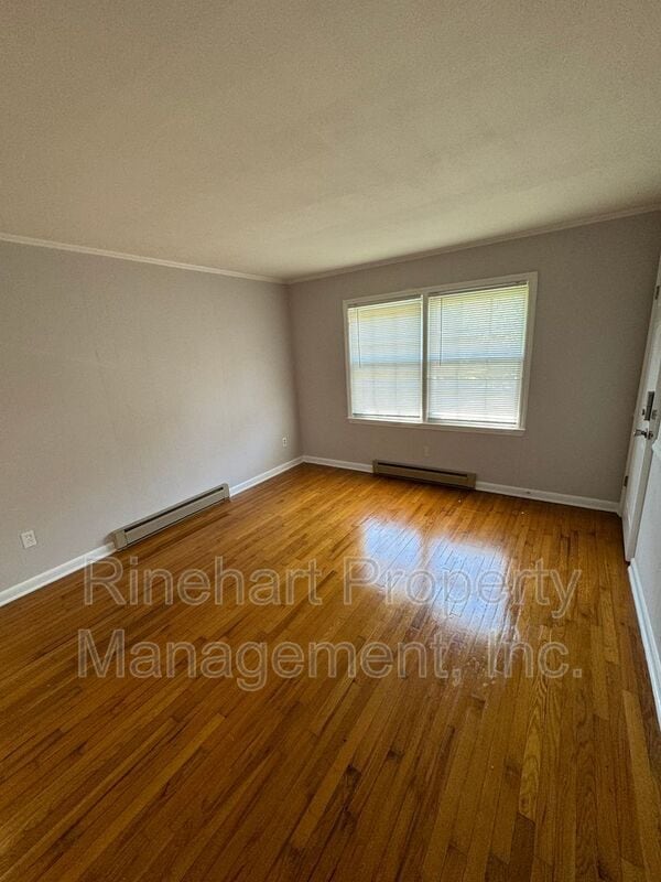 Foto del edificio - 413 Plantation Rd