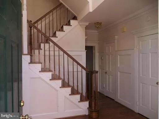 Foto del edificio - 1537 Cedar Ave
