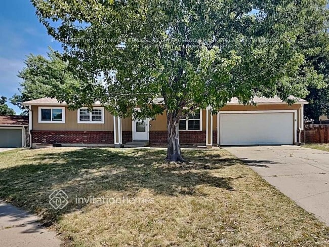 Building Photo - 4325 S Eagle Cir