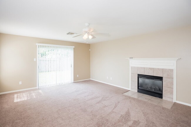 Foto del edificio - 3111 Wild Turkey Ln