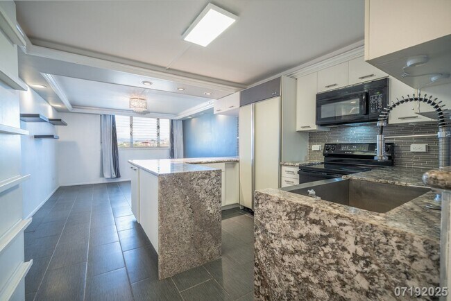 Foto del edificio - $2,600 / 2br - 730ft2 - 2 Bed 1 Bath Condo...