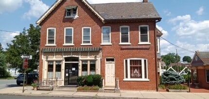 Building Photo - 1336-1342 Chelsea Ave