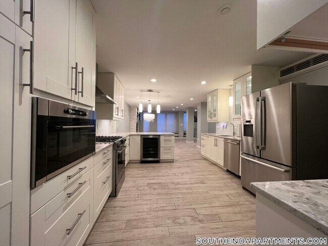 Foto del edificio - 469 Massachusetts Ave