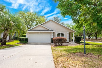 Building Photo - 39900 Bayview Dr