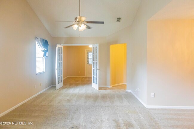 Building Photo - 3844 English Colony Dr N
