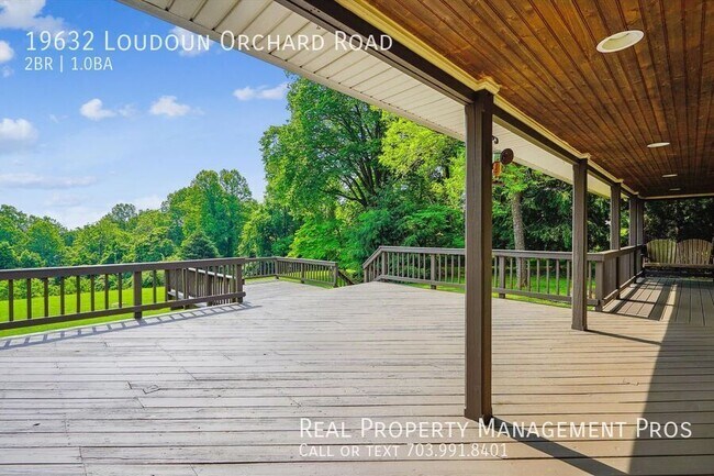 Foto del edificio - 19632 Loudoun Orchard Rd