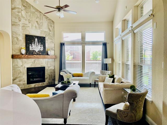 Foto del edificio - 5904 Mickelson Way