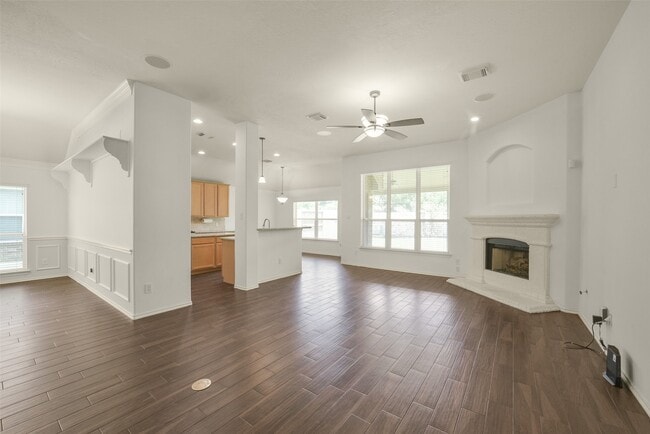 Building Photo - 1414 Phoenician Dr