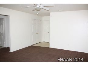 Building Photo - 3303 Toledo Dr