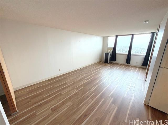 Building Photo - 1060 Kamehameha Hwy