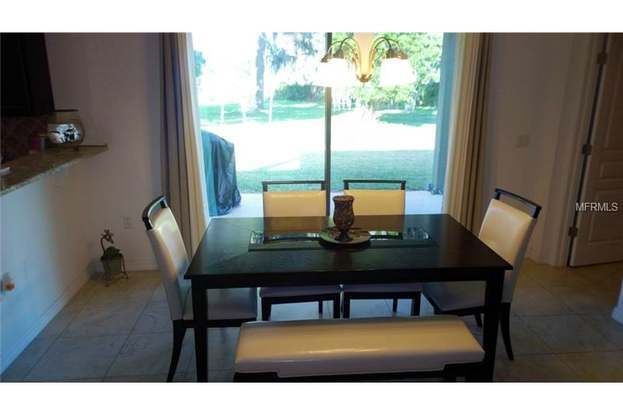 Foto del edificio - 2914 Vista Ct