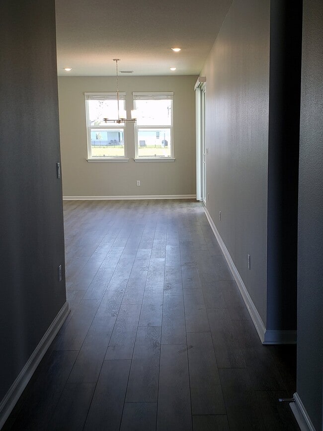 Building Photo - 89 Signet Cir