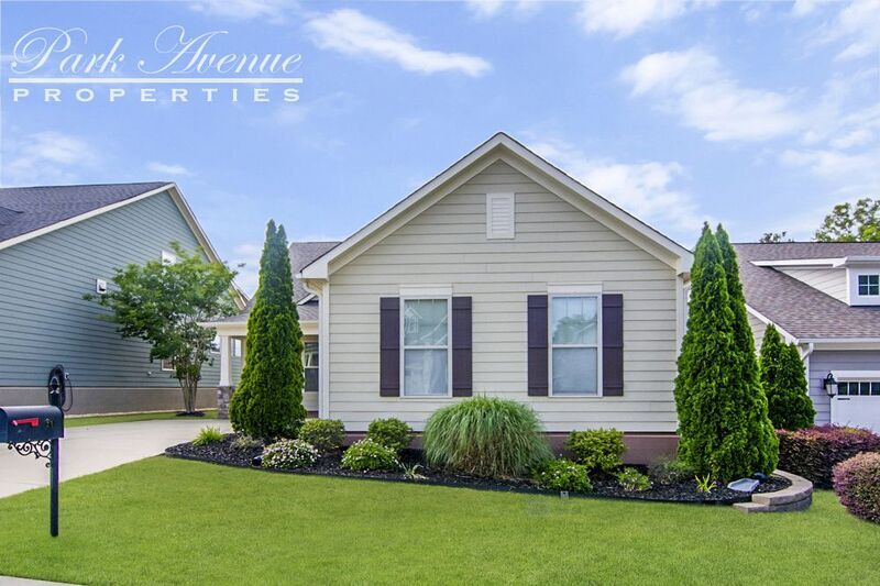 Foto principal - 21 Foxfire Ln