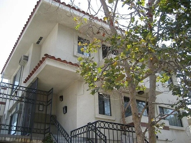 Building Photo - 3648 Motor Ave Building Photo - 3648 Motor Ave