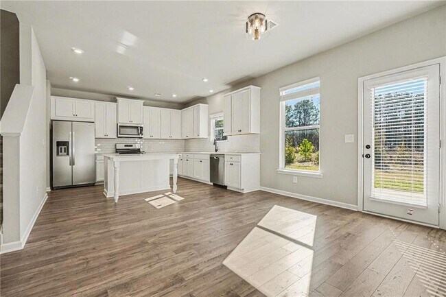 Foto del edificio - 377 Waterbluff Dr SW